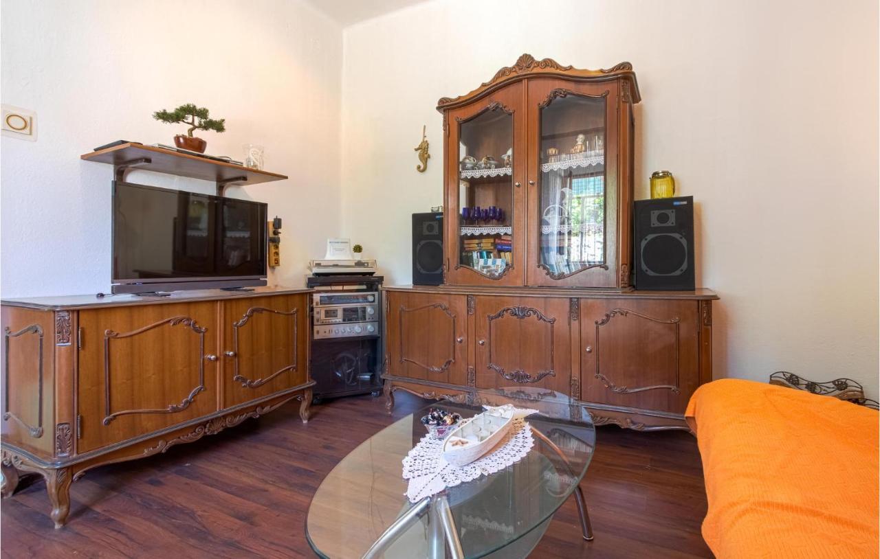 Awesome Home In Zaglav With Wifi Ngoại thất bức ảnh